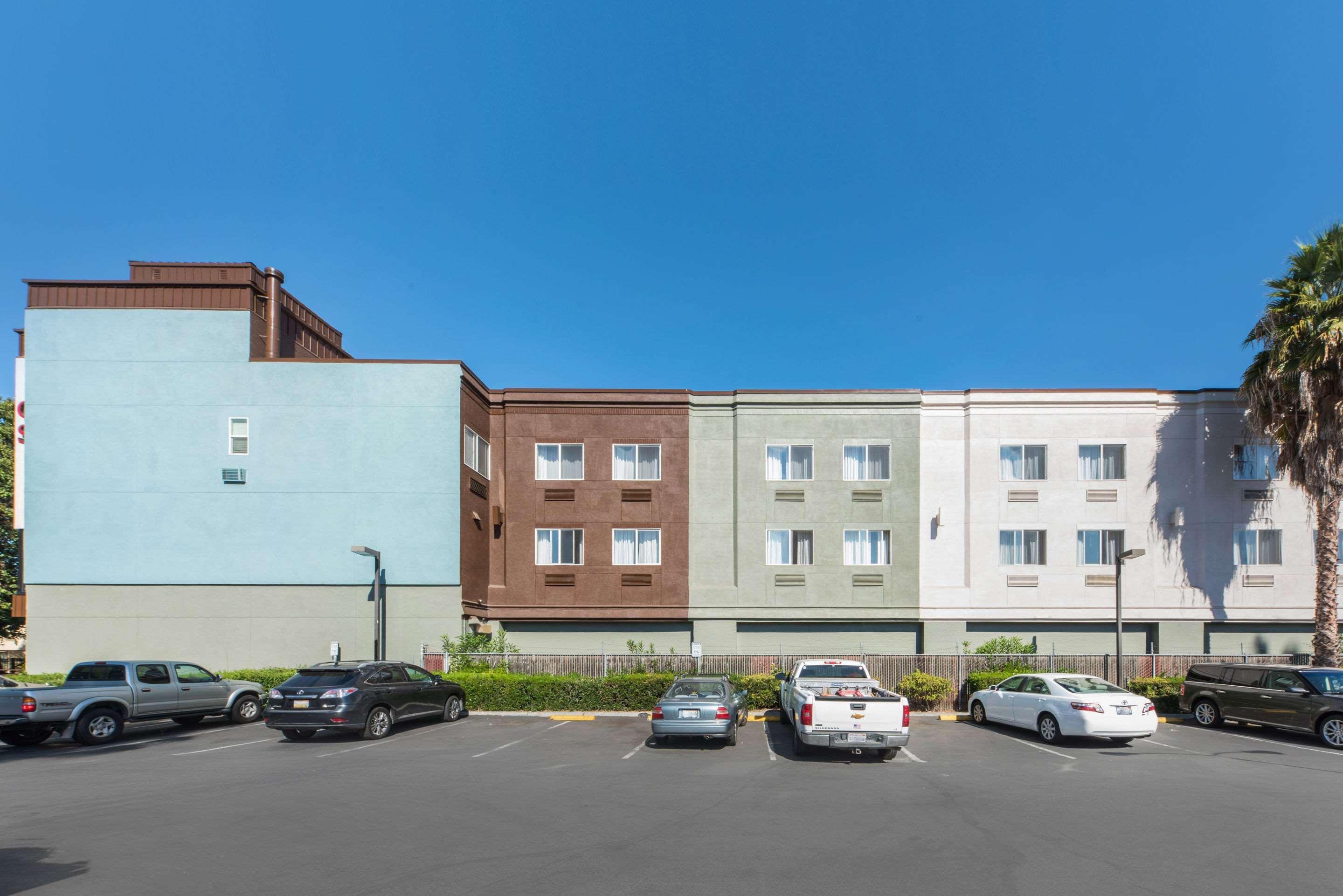 Comfort Suites San Jose Airport Buitenkant foto