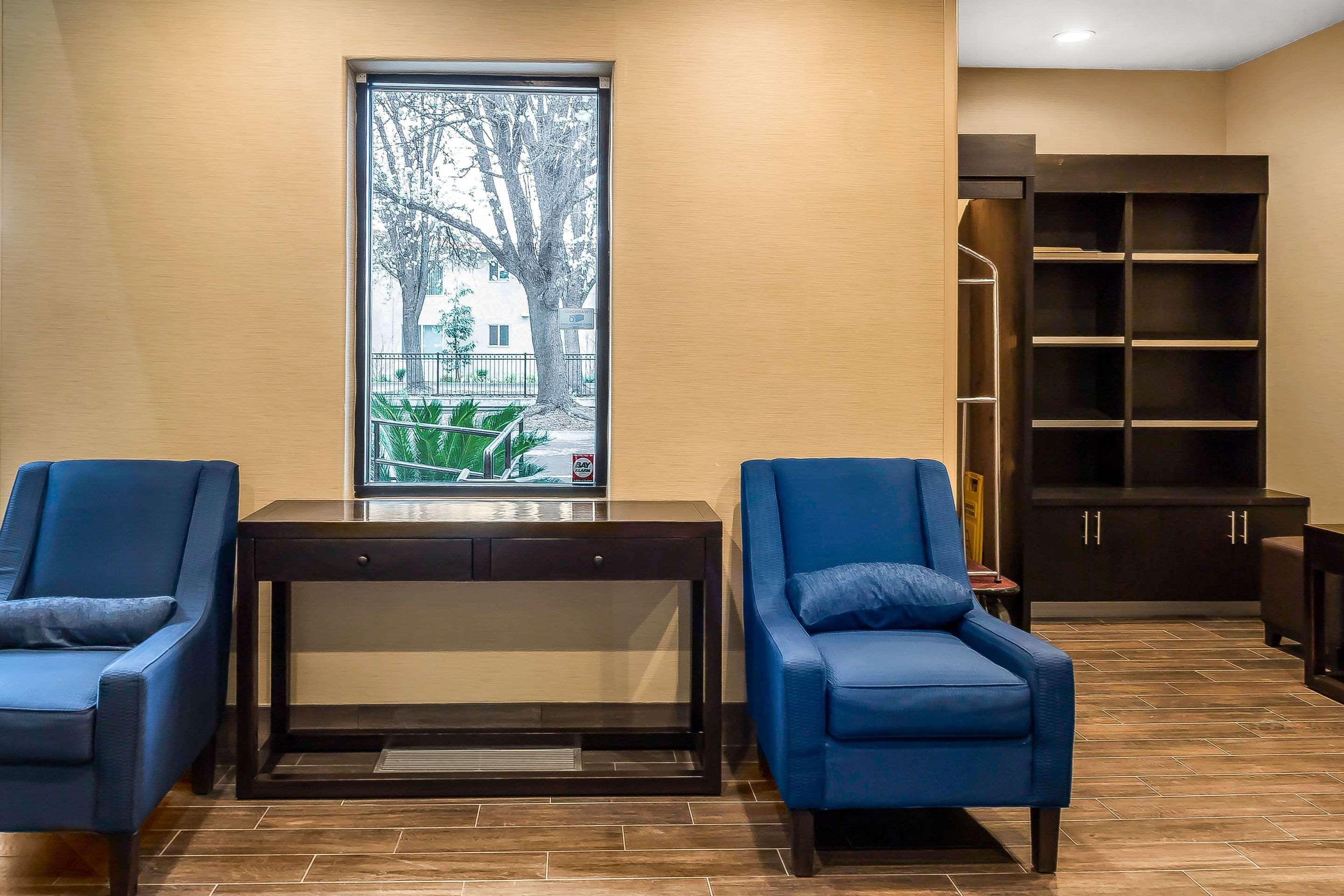 Comfort Suites San Jose Airport Buitenkant foto